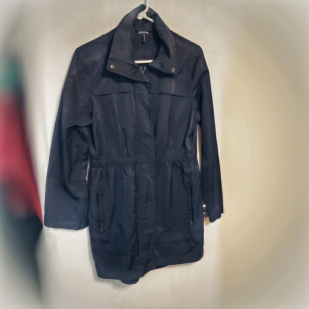 Medium Daisy Fuentes Black Jacket